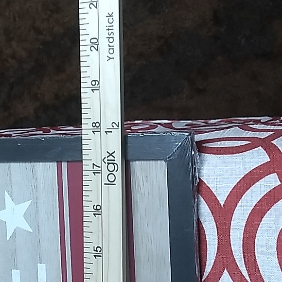 Farmhouse wooden hanging decor. Welcome Friends aprox 18 x 8 wooden in T… - Picture 6 of 7